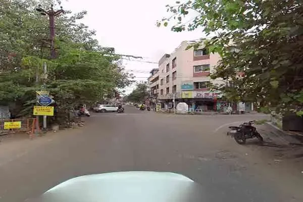 Image of: KING & QUEEN UNISEX SPA & BEAUTY PARLOUR: Luxury Spa Treatments for All