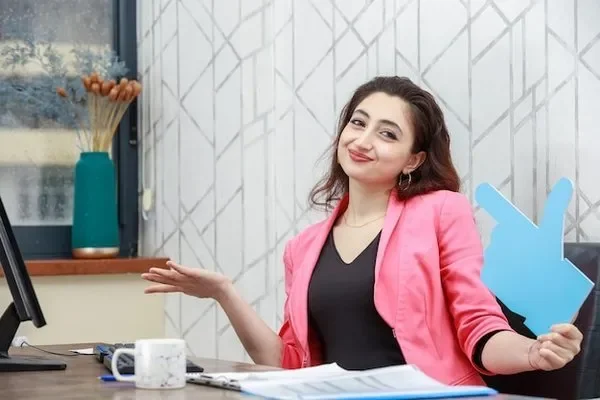 Image of: KLM Axiva Finvest Limited Eraviputhoorkadai Services