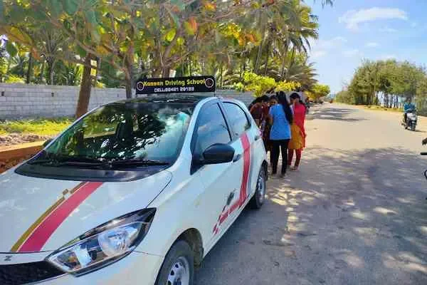 Image of: Kannan Driving School - Best Driving School in Nagercoil