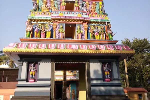 Image of: Karavilagam Sri Krishna Swami Thirukkovil Marthandam