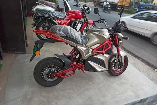 Image of: Komaki Electric - Eco-Friendly Vehicles