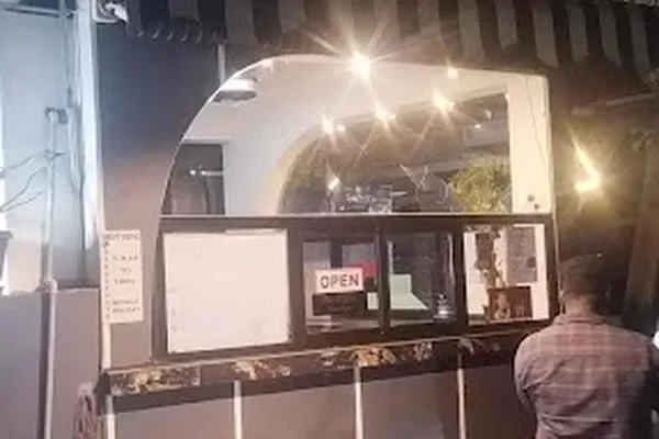 Image of: Kool Zone - Refreshing Drinks & Light Snacks