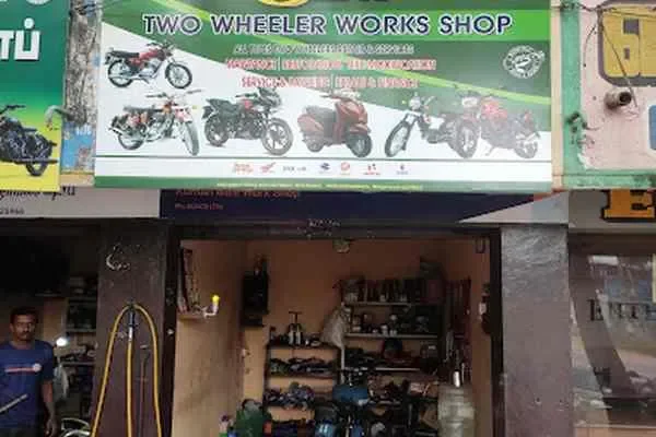 Image of: Kumari Workshop  Expert Motorcycle Repair