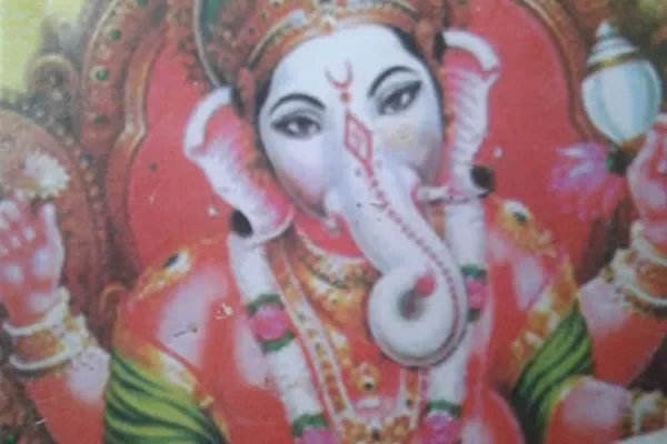 Image of: Kutchilimoode Pillayar Temple Midalakadu - Blessings of Lord Pillayar