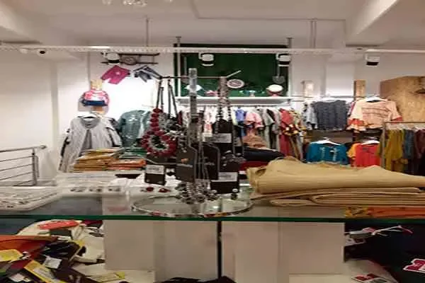 Image of: Lemuria Ministry of Fashion - Trendy Clothing and Accessories