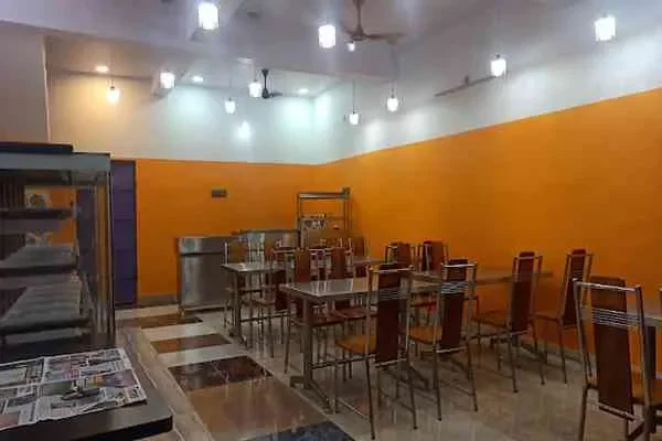 Image of: M.S Hotel and Bakery - Fresh Bakes and Delicious Meals