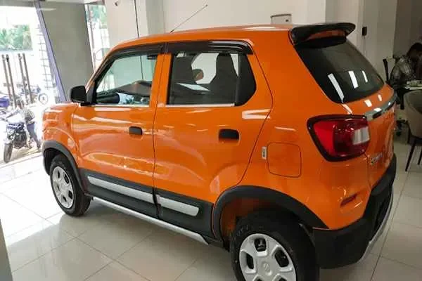 Image of: MARUTI SUZUKI CAR SHOWROOM (Arena)