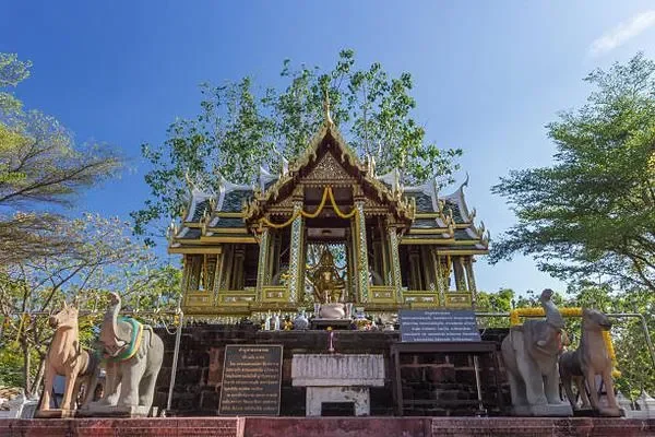 Image of: Madan Temple - Sacred Pilgrimage to Madan Temple