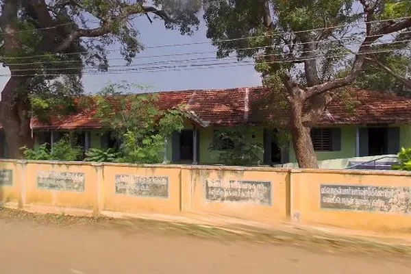 Image of: Mahadhanapuram Government School