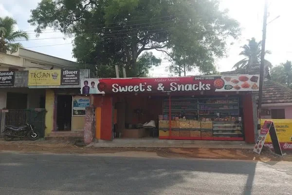 Image of: Malar Mathi Sweets - Snacks Delicious Treats Near You