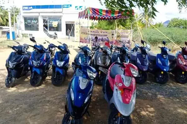 Image of: Mario TVS - Trusted TVS Showroom