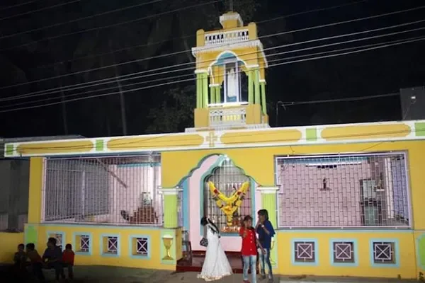 Image of: Matha Church - Peaceful Visit to Matha Church