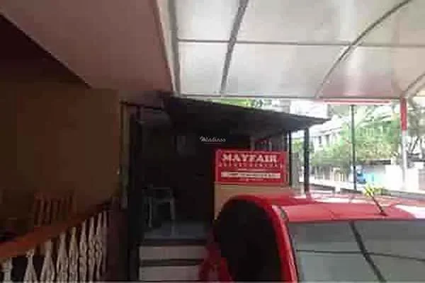 Image of: Mayfair Beauty Parlour (Head Office)