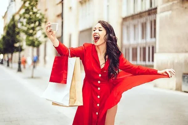 Image of: Meenakshi Textiles Kulasekharam - Textile & Garment Store