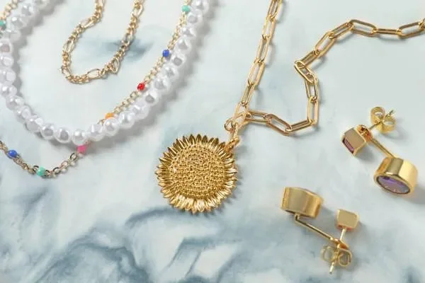 Image of: Meera Gold Covering & Silver – Gold & Silver Plating Services in Kulasekharam