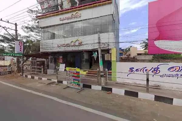 Image of: Moguls Restaurant - Exquisite Dining Experience