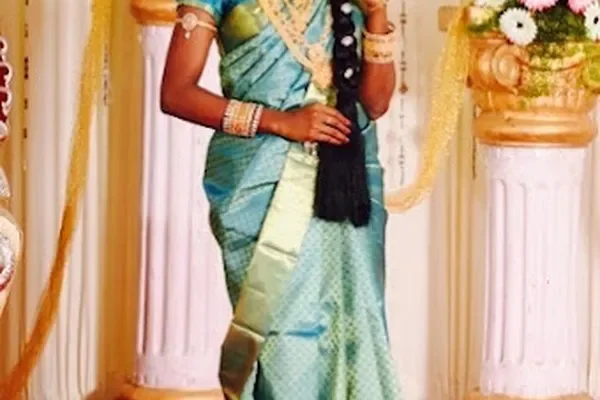 Image of: Monica Bridal Makeup Artist for Stunning Wedding Looks