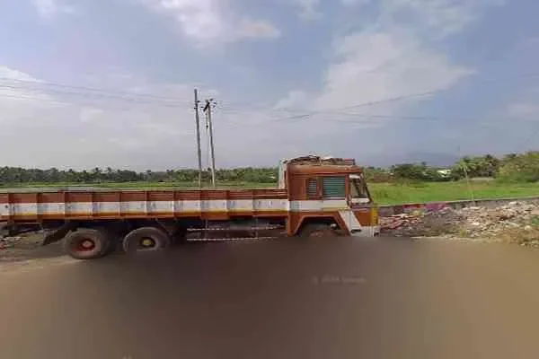 Image of: Monish Beauty Parlour | Hair, Skin, and Nail Treatments – Complete Beauty Solutions