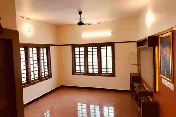 Image of: Moonlight Builders