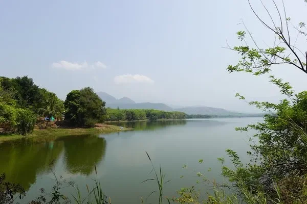 Image of: Stunning Mountain Scenery for Nature Lovers