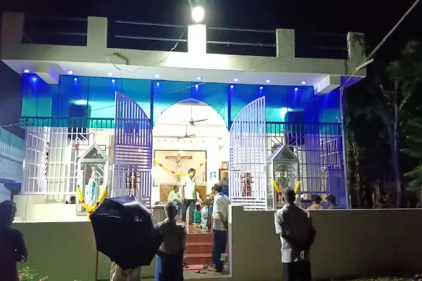 Image of: Mugilavilai Universal Savior Church - Spiritual Visit to Universal Savior Church