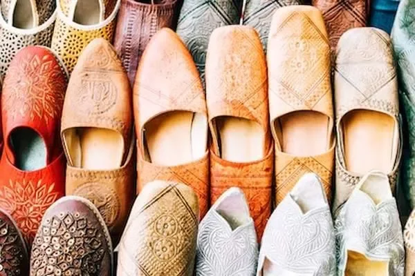 Image of: Mumbai Fashion Chappals Stylish Footwear for You