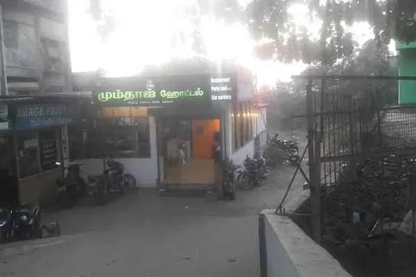 Image of: Mumtaj Hotel - Quality Meals & Local Favorites