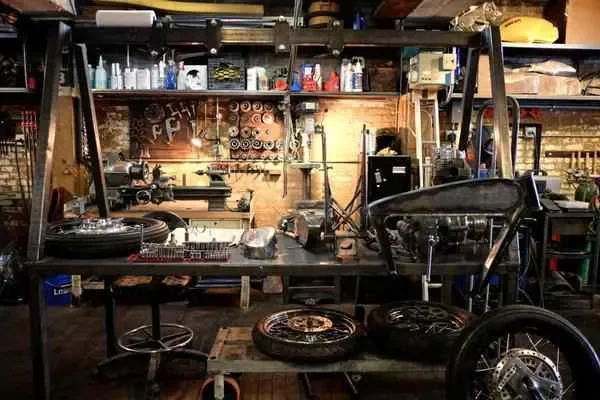 Image of: Murugan Workshop - Reliable Bike Repairs