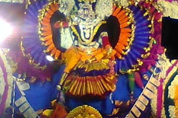 Image of: Mutharamman Temple Thalakkulam