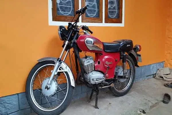 Image of: N.R.S. TWO WHEELAR WORKSHOP