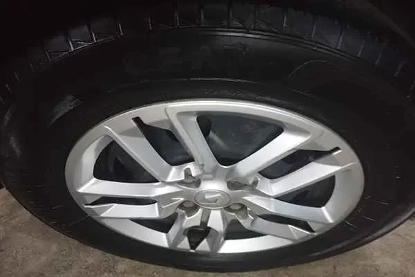 Image of: NALLAYAN TYRE CARE