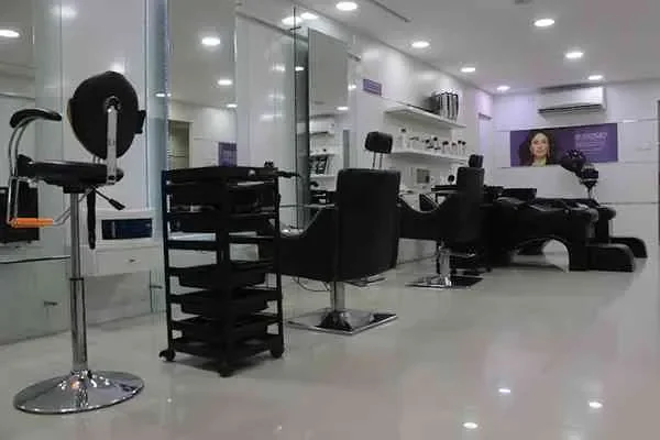 Image of: Naturals Signature Salon & Spa, Beauty Parlor - Premier Beauty Services in Vadasery, Nagercoil
