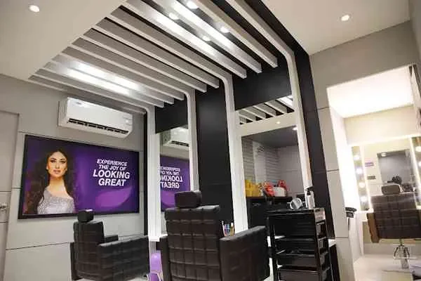 Image of: Naturals Unisex Salon Colachel – Hair and Beauty for Everyone