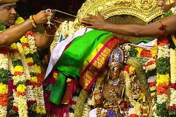 Image of: Neervakkuzhi, Alanchy - Groceries and Household Essentials