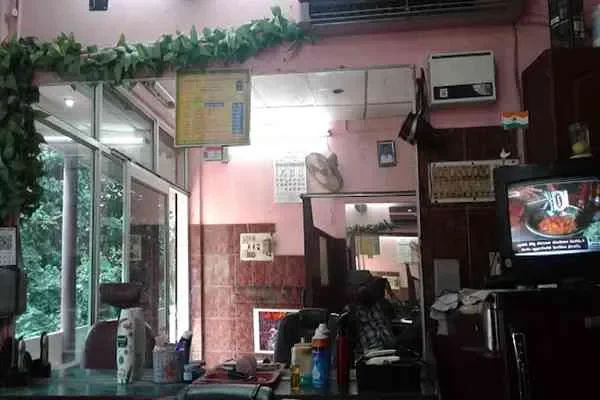 Image of: Ole Hair Style - Trendy Haircuts and Styles for Everyone