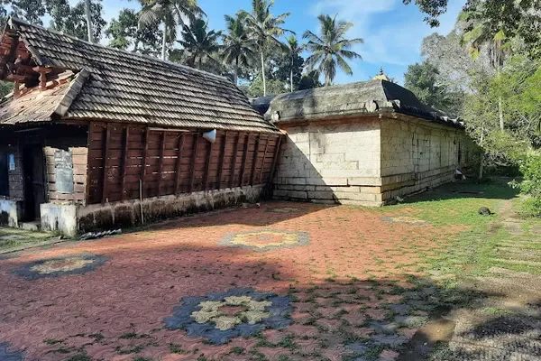 Image of: Pacodu Mahadeva Temple Pacode