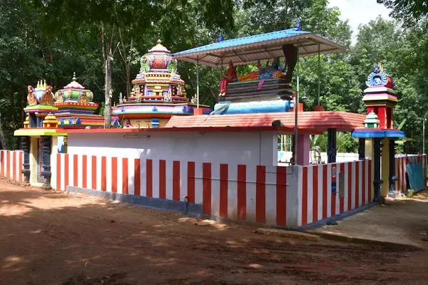 Image of: Palaikavilai Sri Krishnan Temple Pacode