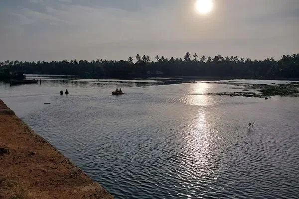 Image of: Parakkani Check Dam - A Hidden Gem for Nature Lovers