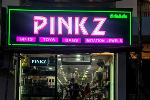 Image of: Pinkz Stylish Clothing for Women - Fashion Forward Looks