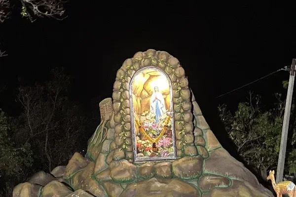 Image of: Potraikkovil Eratchakulam Putheri - Divine Peace