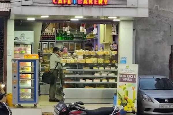 Image of: Prabha Bakery Fresh Baked Goods and Delicacies