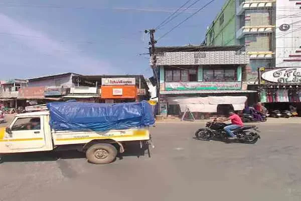 Image of: Priyam Beauty Parlour – Expert Beauty Services for Every Occasion