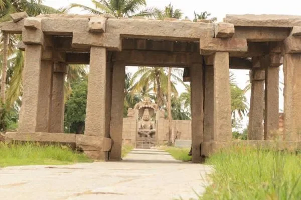 Image of: Pudukudirruppu Murugan Temple Thengamputhur