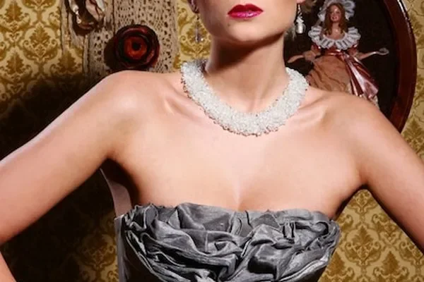 Image of: Queen Beauty Parlour for Womens Hair and Skin Care