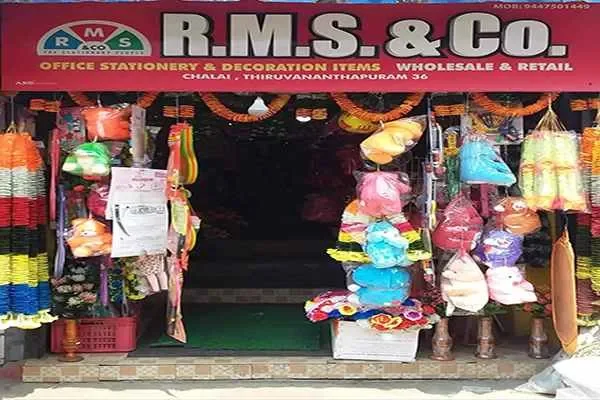 Image of: R M S and Co