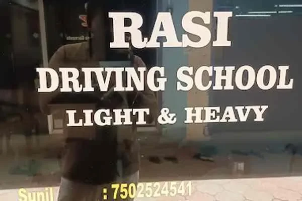 Image of: Rasi Driving School - Best Driving School for New Drivers