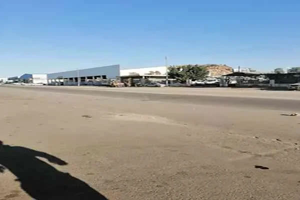 Image of: Royal Touch Men's Beauty Parlour - Exclusive Grooming for Men