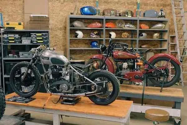 Image of: Royal Two Wheeler Works - Motorbike Repairs