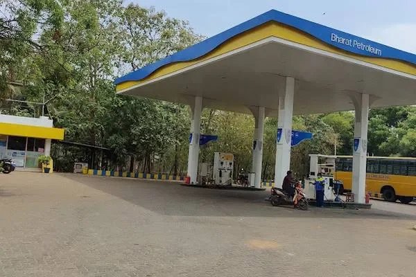 Image of: Rajakkamangalam Petrol Bunk Best Fuel Prices and Service