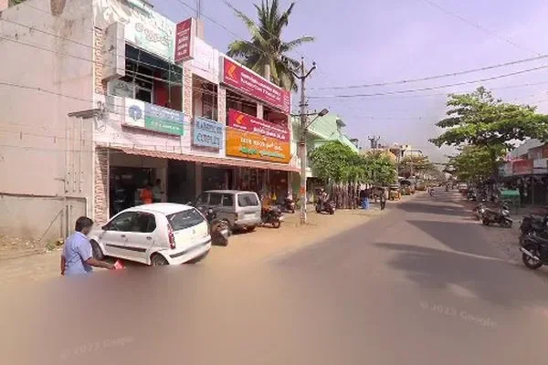 Image of: RamSekar Complex - Premier Shopping Destination in City